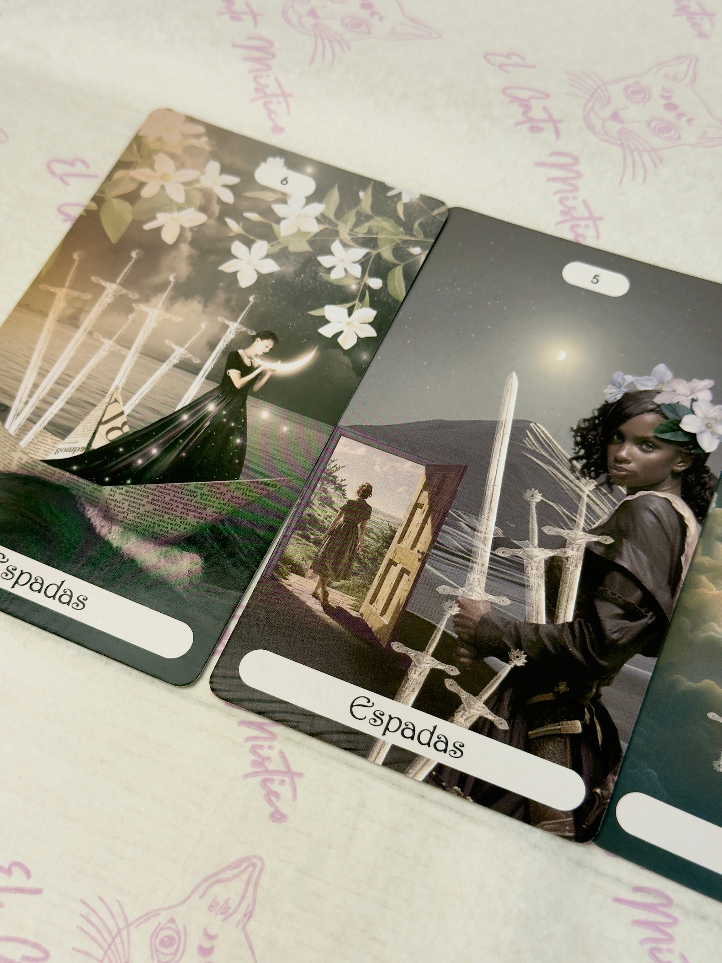 El Tarot del Bosque Oculto | 78 cartas + guía