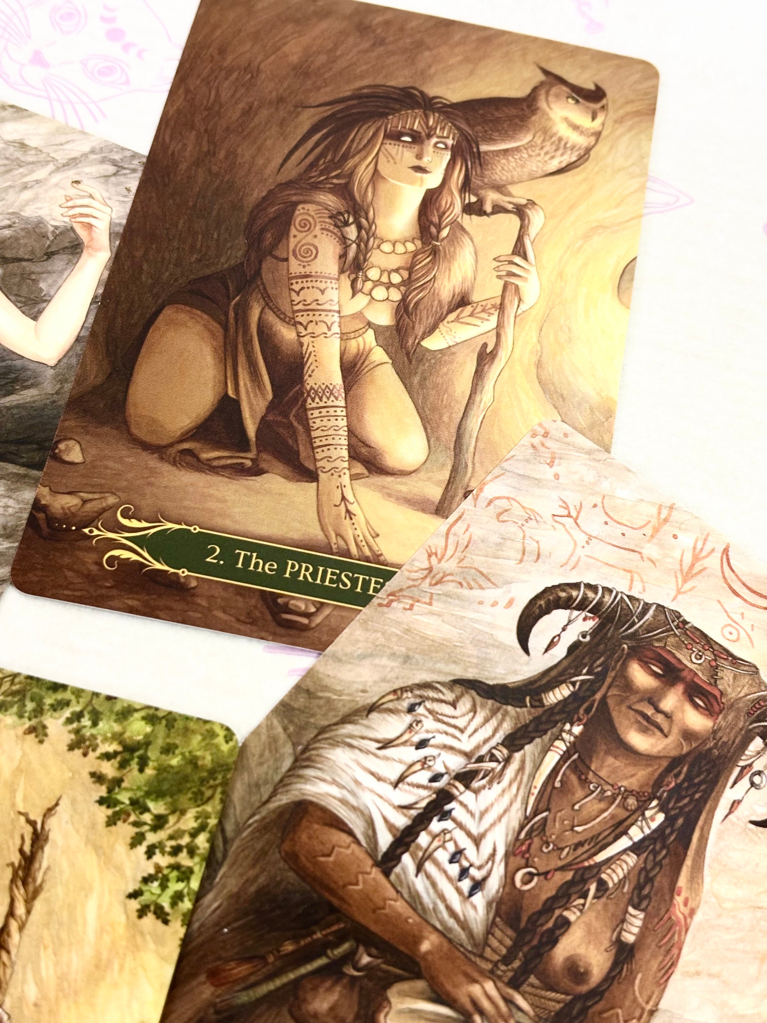 Oráculo A Compendium of Witches | Cartas+libro en 4 idiomas