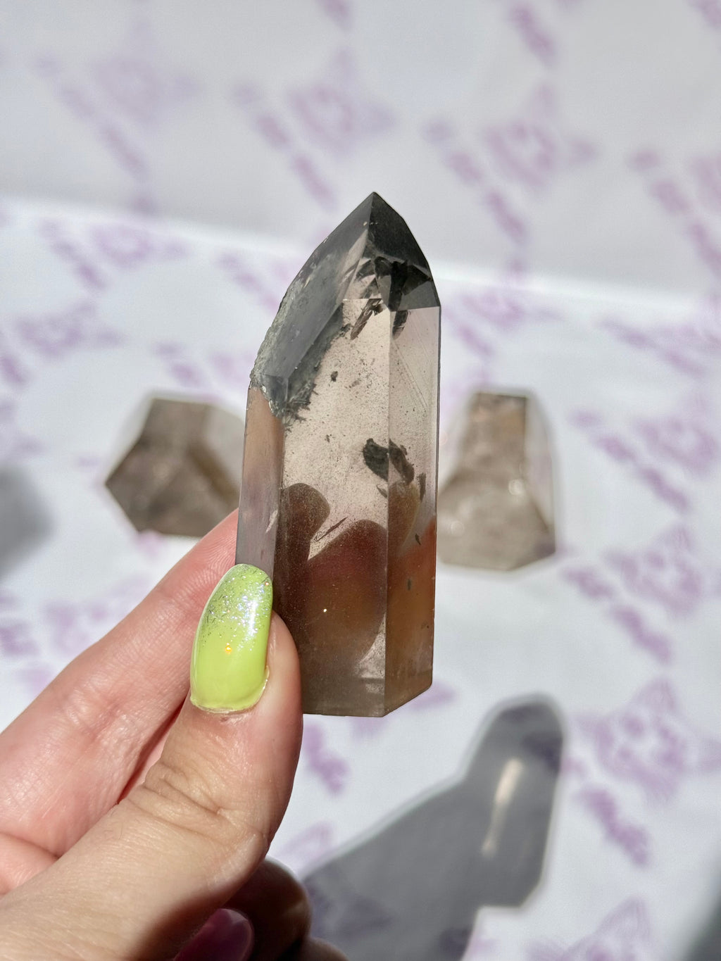 Puntas Pulidas de Cuarzo Ahumado | Protección y Enraizamiento