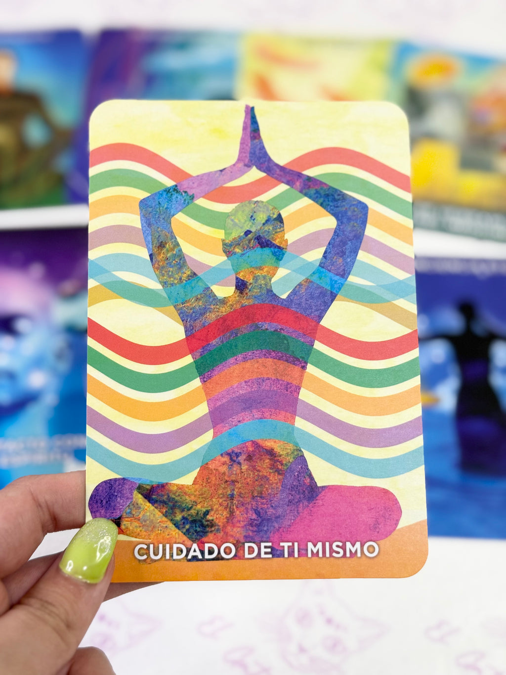 Oráculo de los Médiums | 50 cartas para desarrollar tu conexión con el más allá