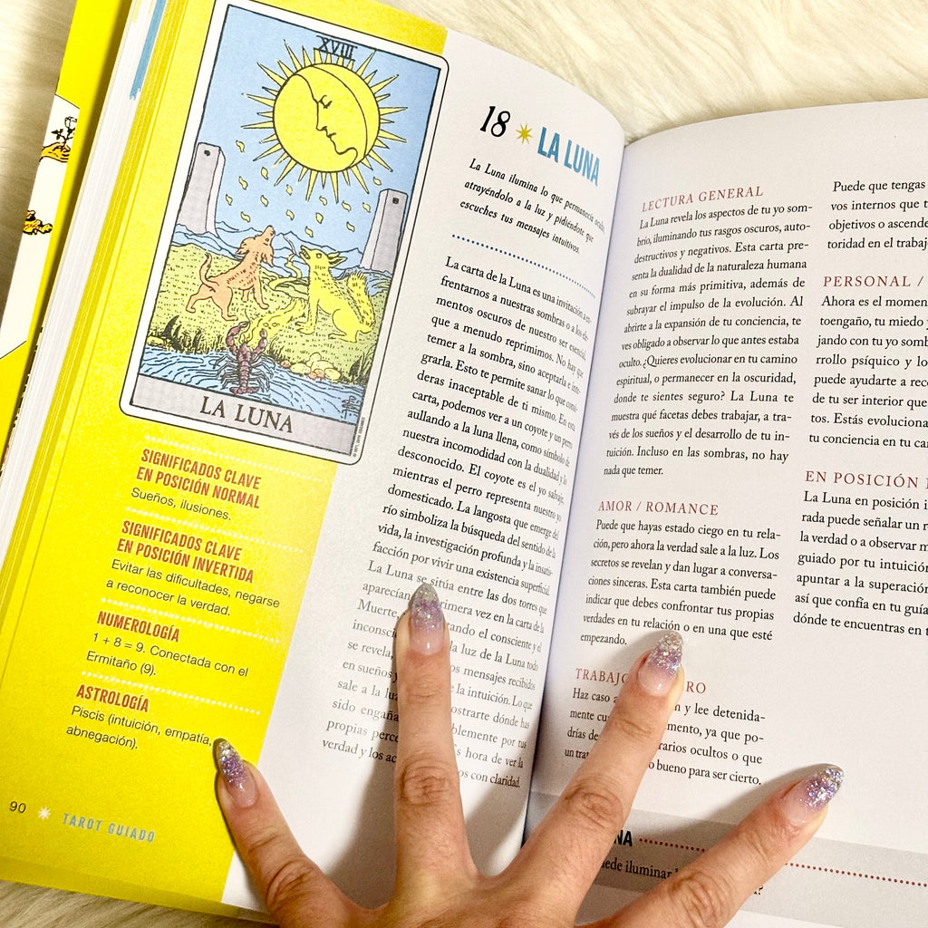 Guided Tarot: Beginner's Guide, Card Meanings with Spreads and Intuitive Exercises for Fluent Readings