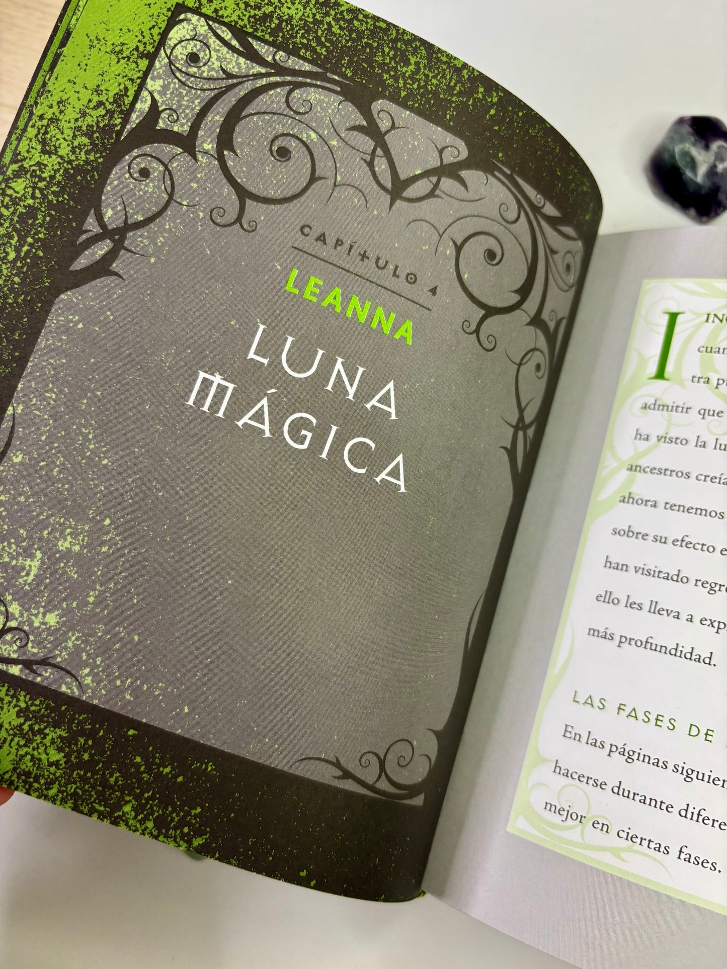 Wiccapedia Libro - Una guía para Brujas modernas