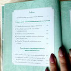 La Bruja Holística - Conecte con su poder personal para cuidarse mágicamente