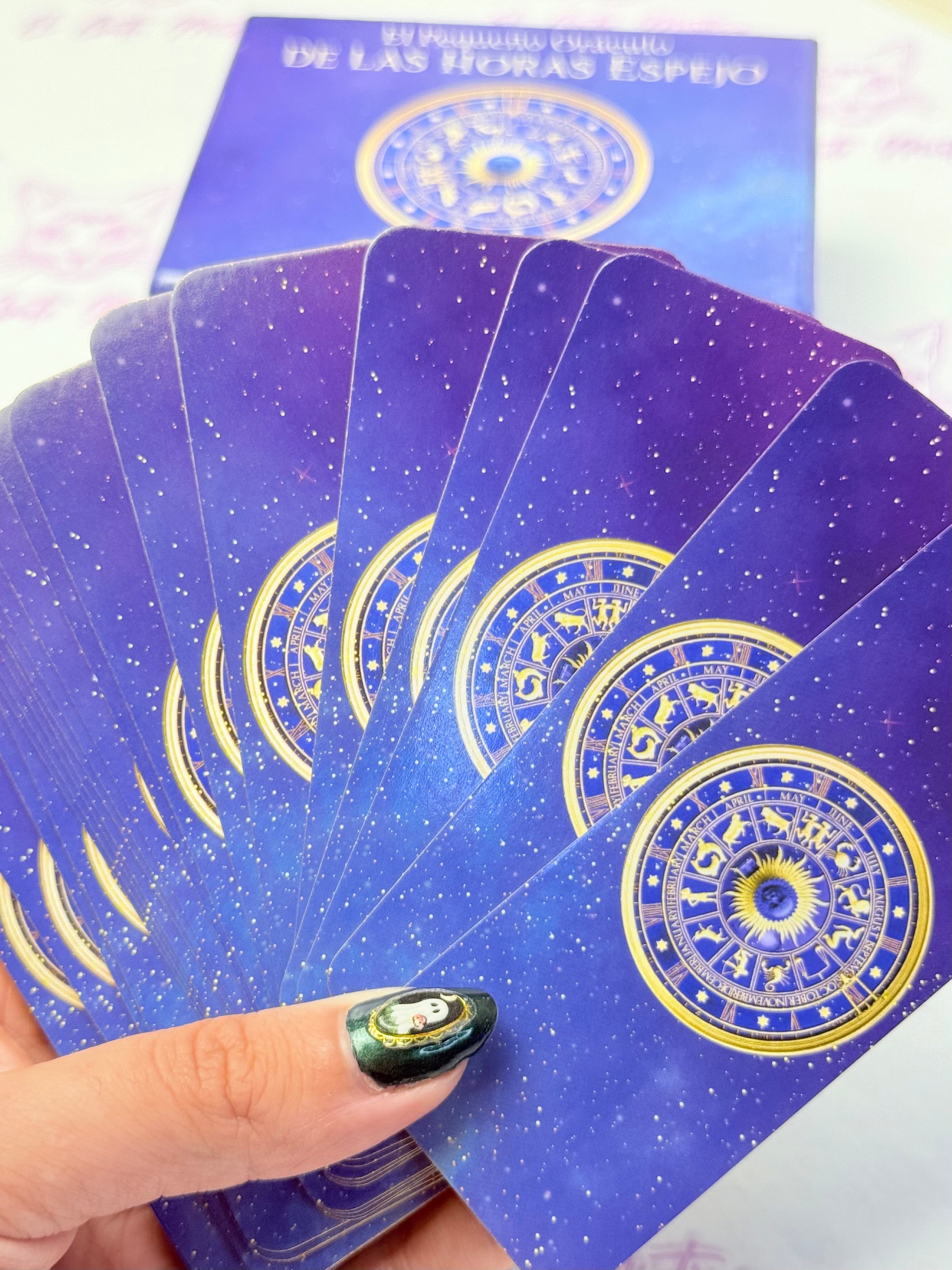 El pequeño Oráculo de las Horas Espejo