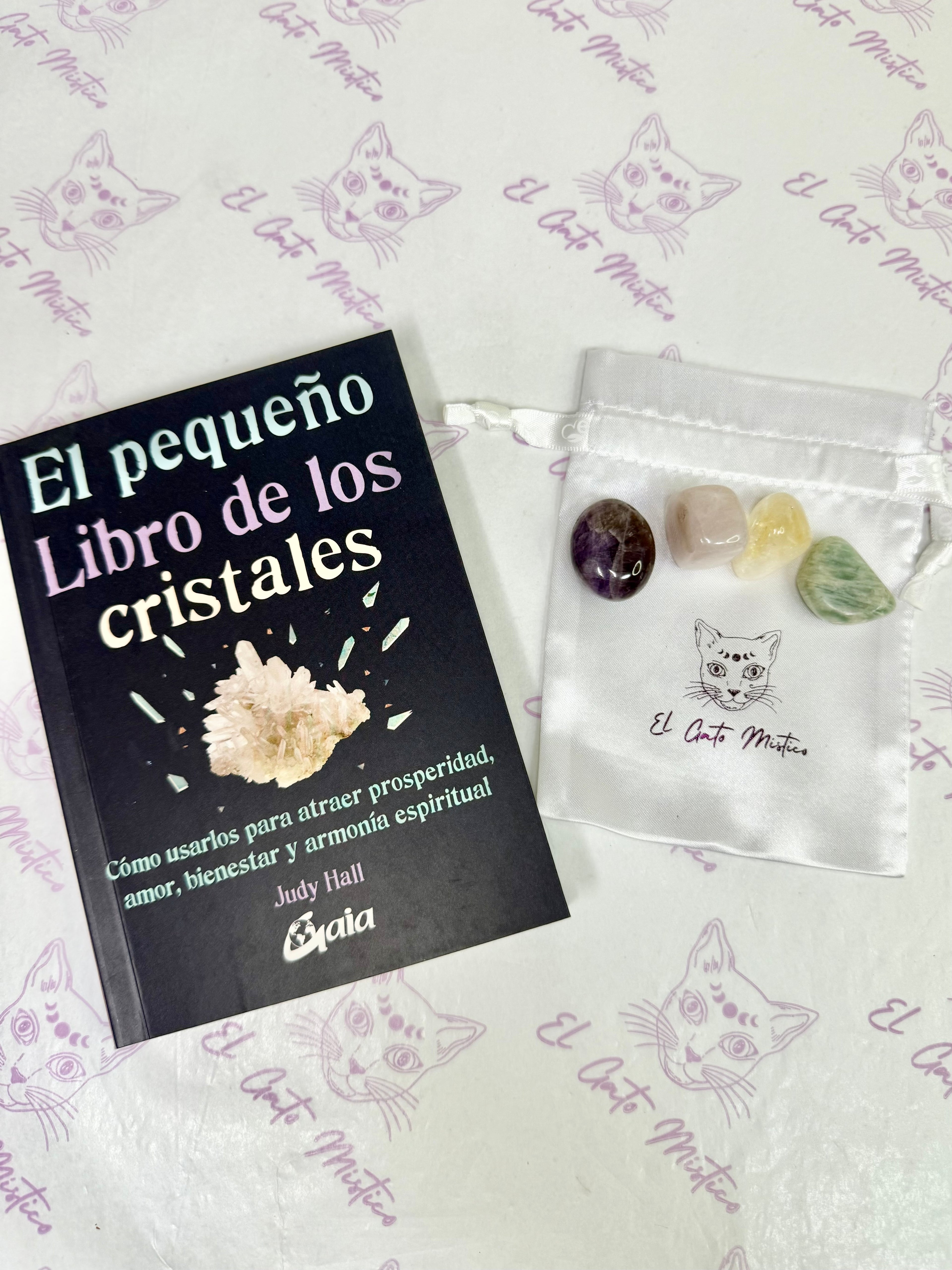 El pequeño Libro de los Cristales | Cómo usarlos para atraer prosperidad, amor, bienestar y armonía espiritual