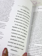 Brujería y Magia | Una historia ilustrada