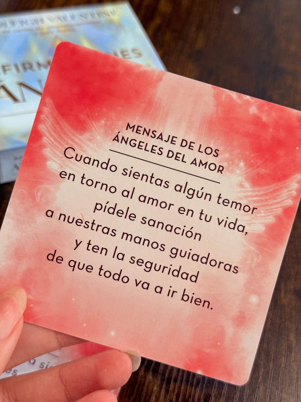 Afirmaciones de Los Ángeles | 44 cartas de empoderamiento y guía divina