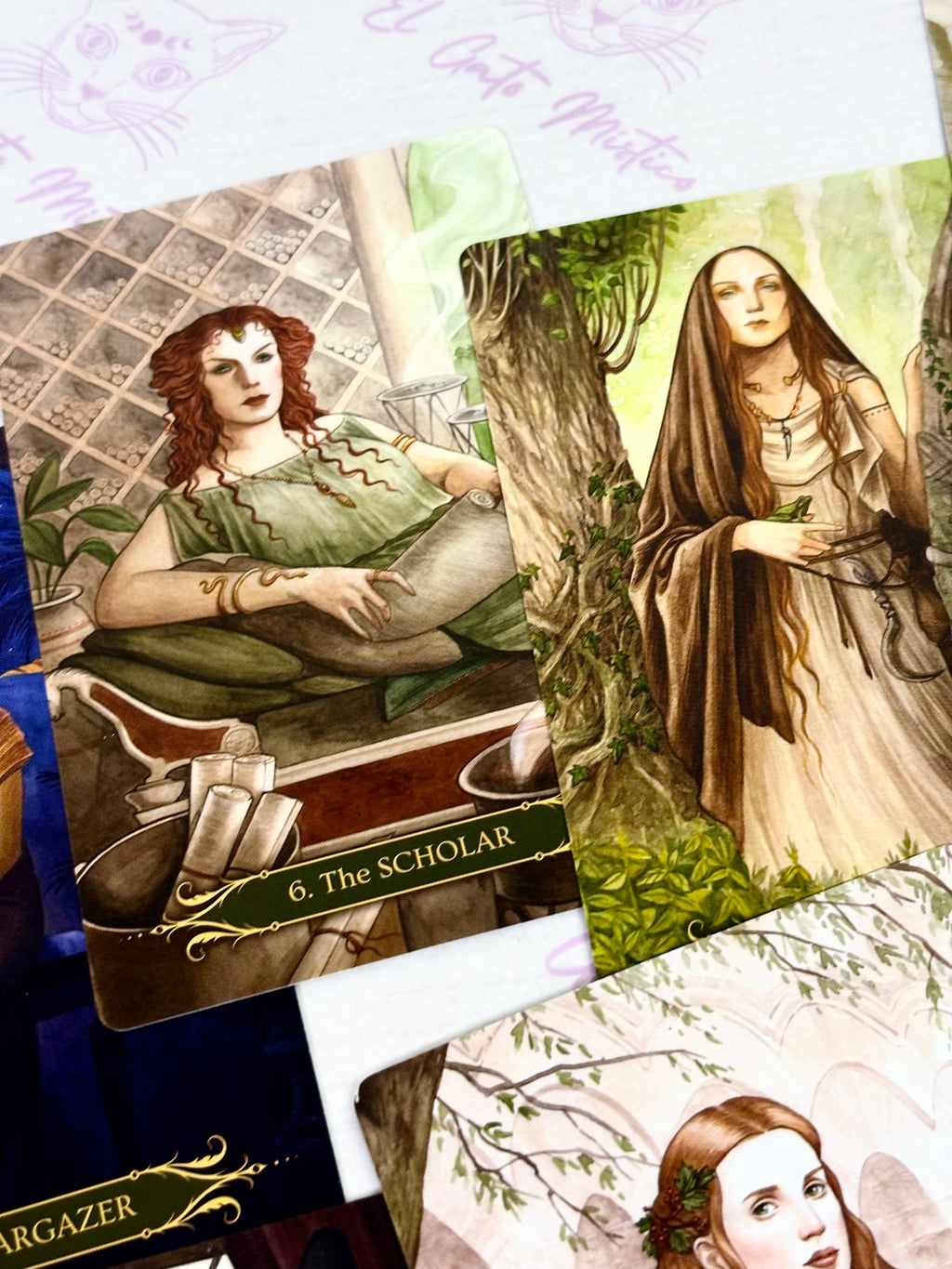 Oráculo A Compendium of Witches | Cartas+libro en 4 idiomas