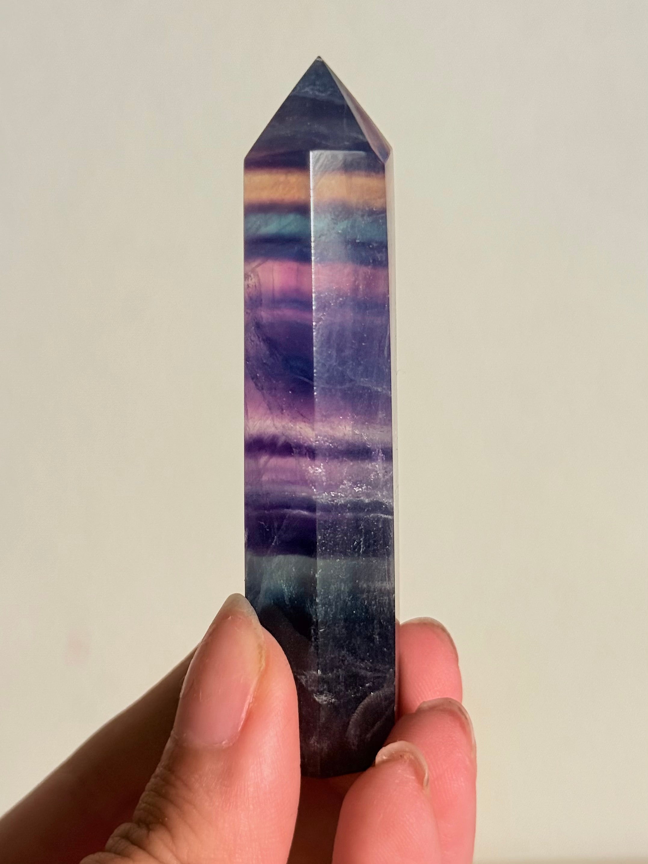 Generador de Fluorita Arcoíris | Estructura y Protección Mental