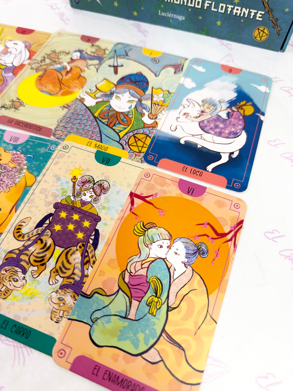 El Tarot del Mundo Flotante | Estuche cartas + Guía