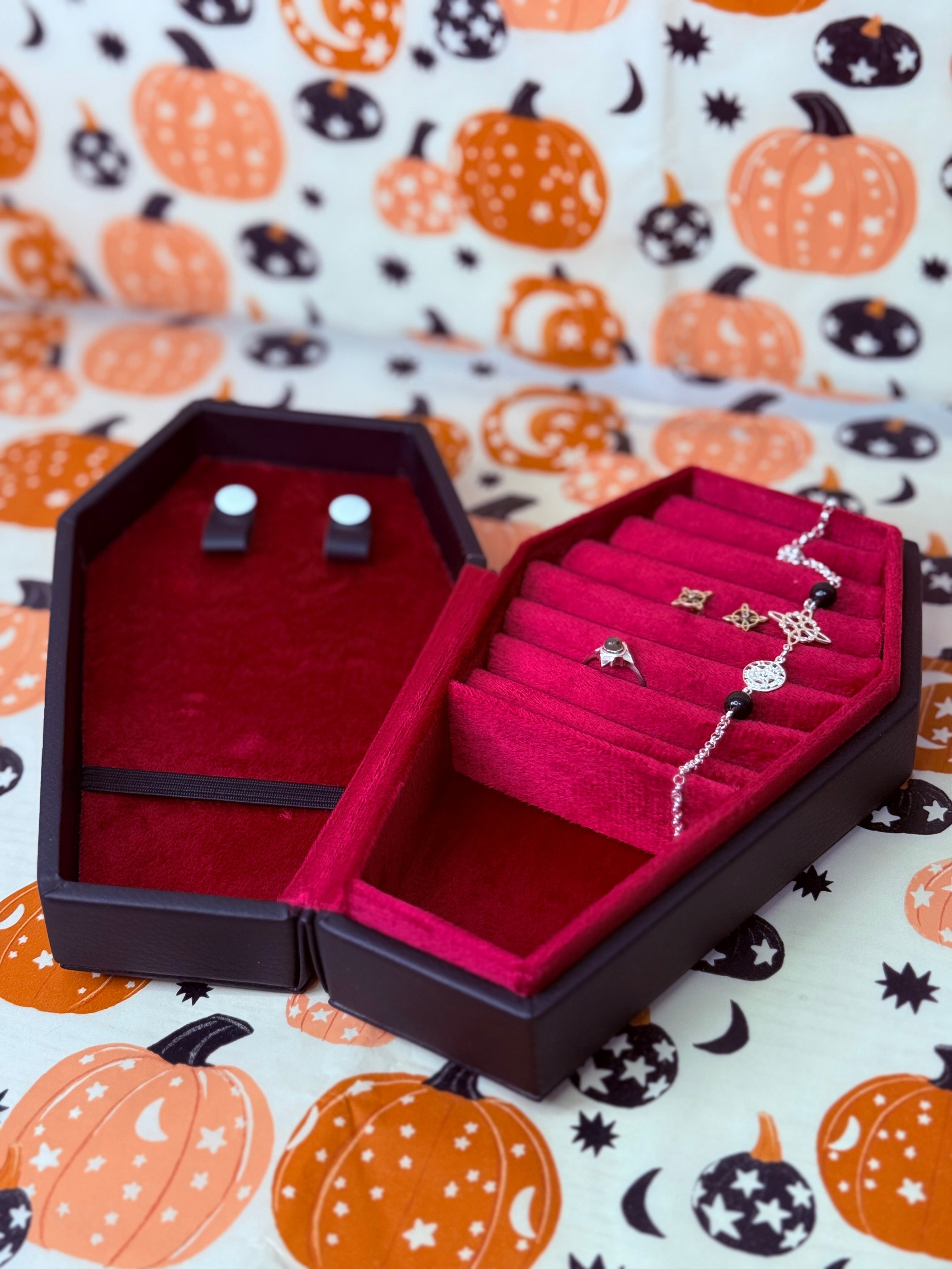 Joyero Gótico Ataúd | ¿Sabes qué significa ser amado por la Muerte?