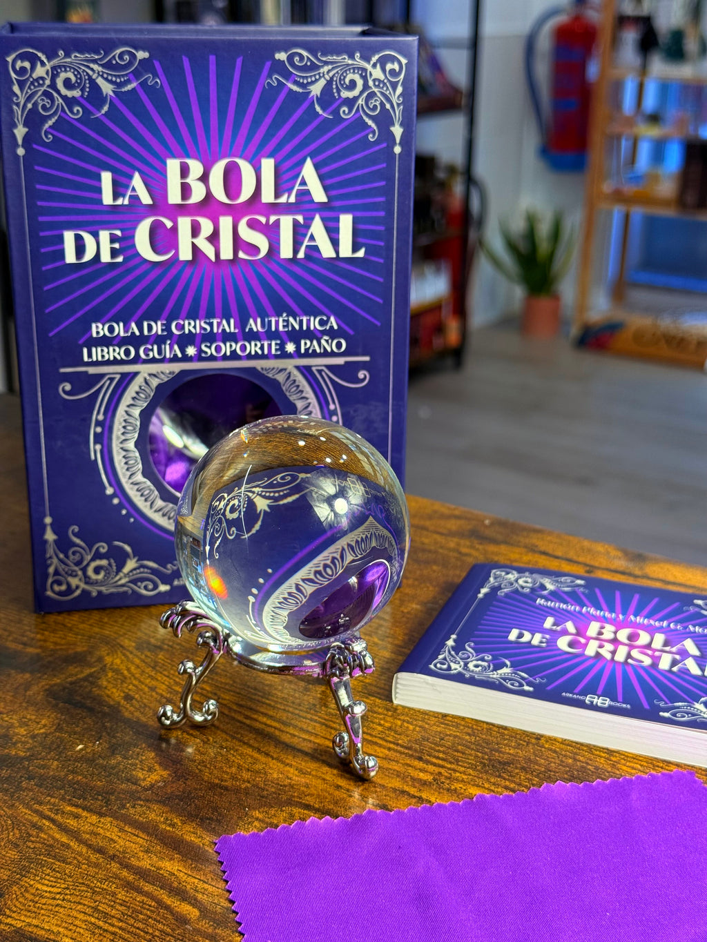 Pack la Bola de Cristal | Libro guía, Bola y paño