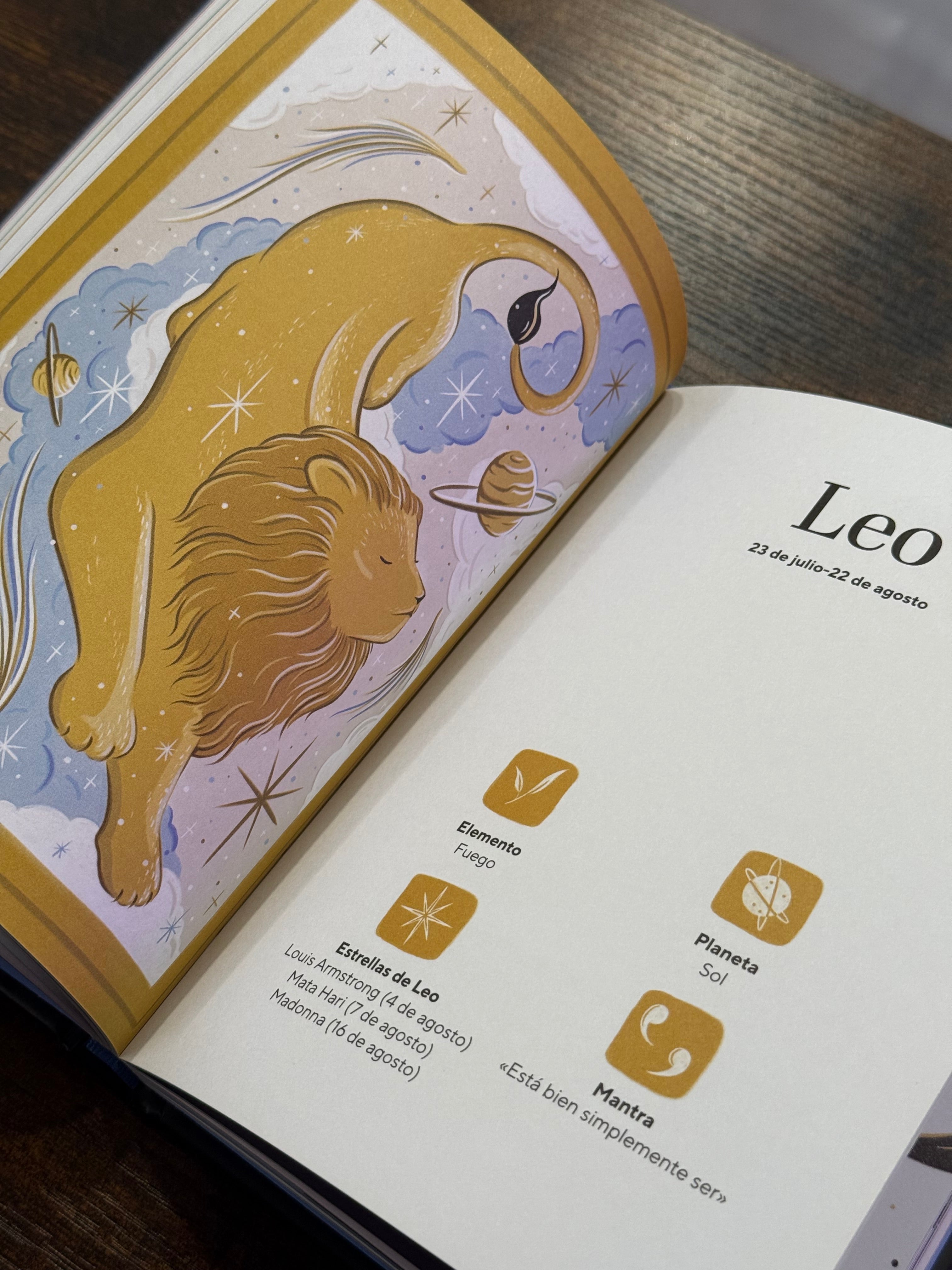 Rituales Cósmicos | Una guía Astrológica para el Bienestar, el Autocuidado y el Pensamiento Positivo