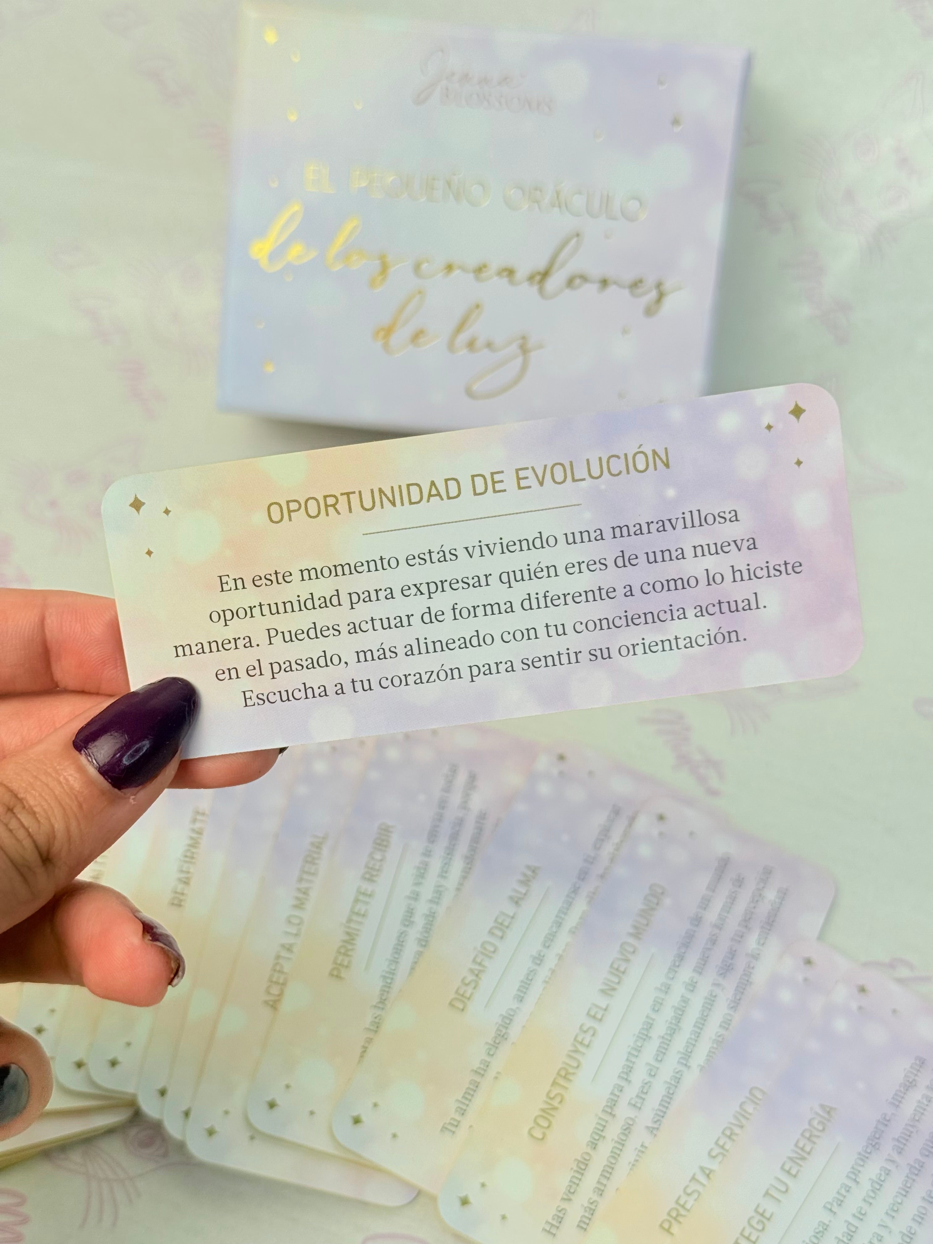 El pequeño Oráculo de los Creadores de la Luz