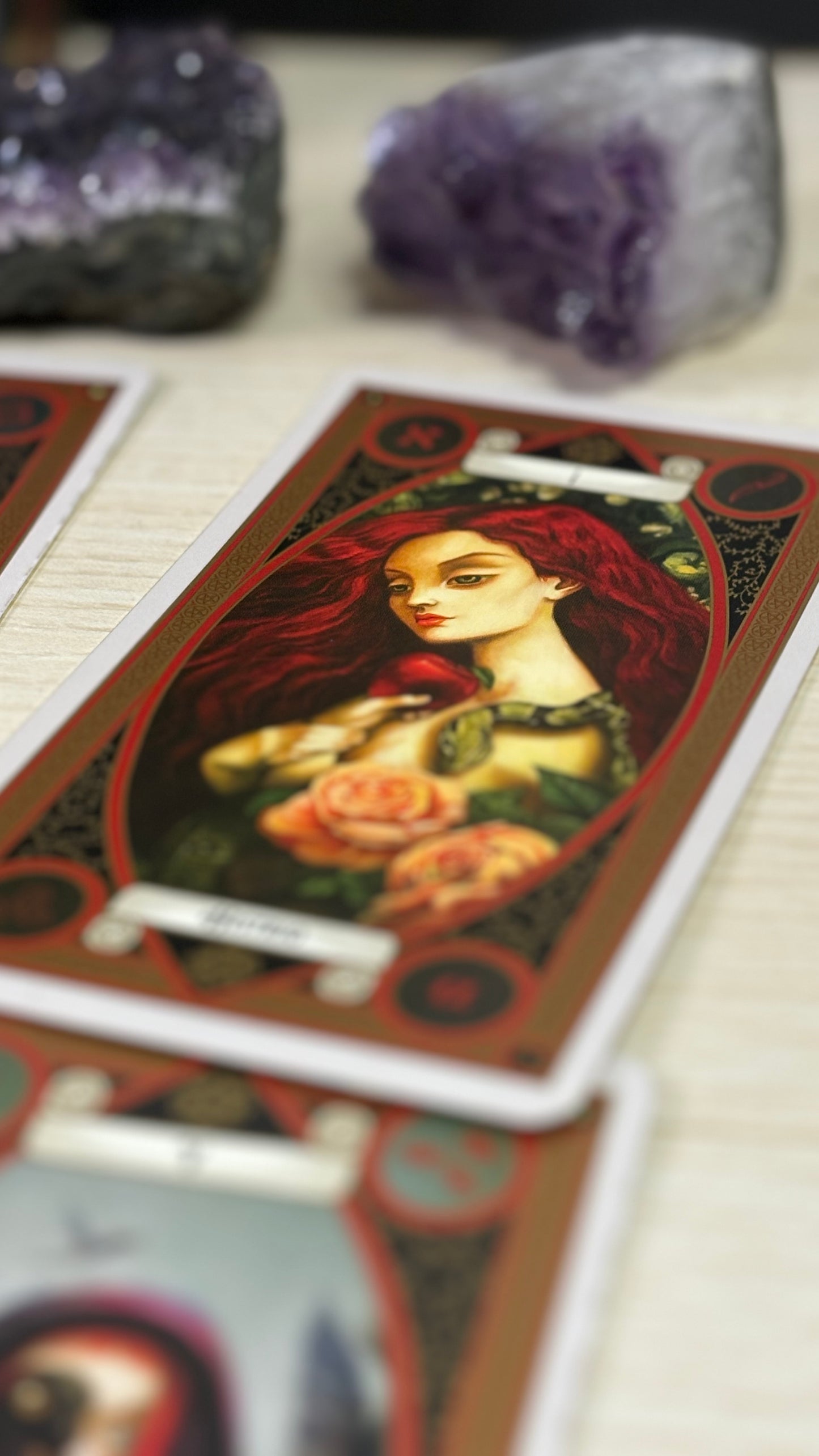 Tarot de las brujas y otras mujeres poderosas