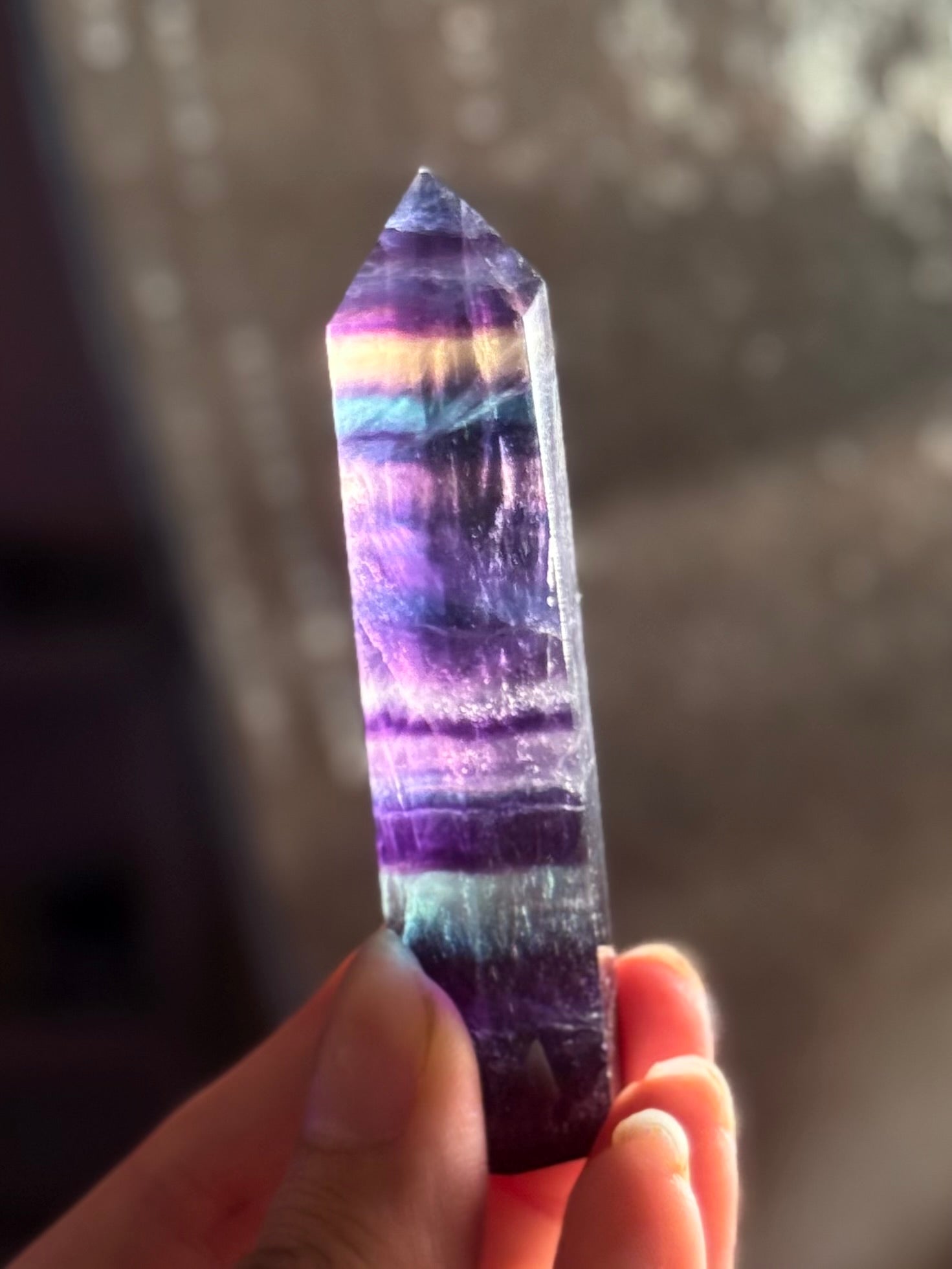 Generador de Fluorita Arcoíris | Estructura y Protección Mental