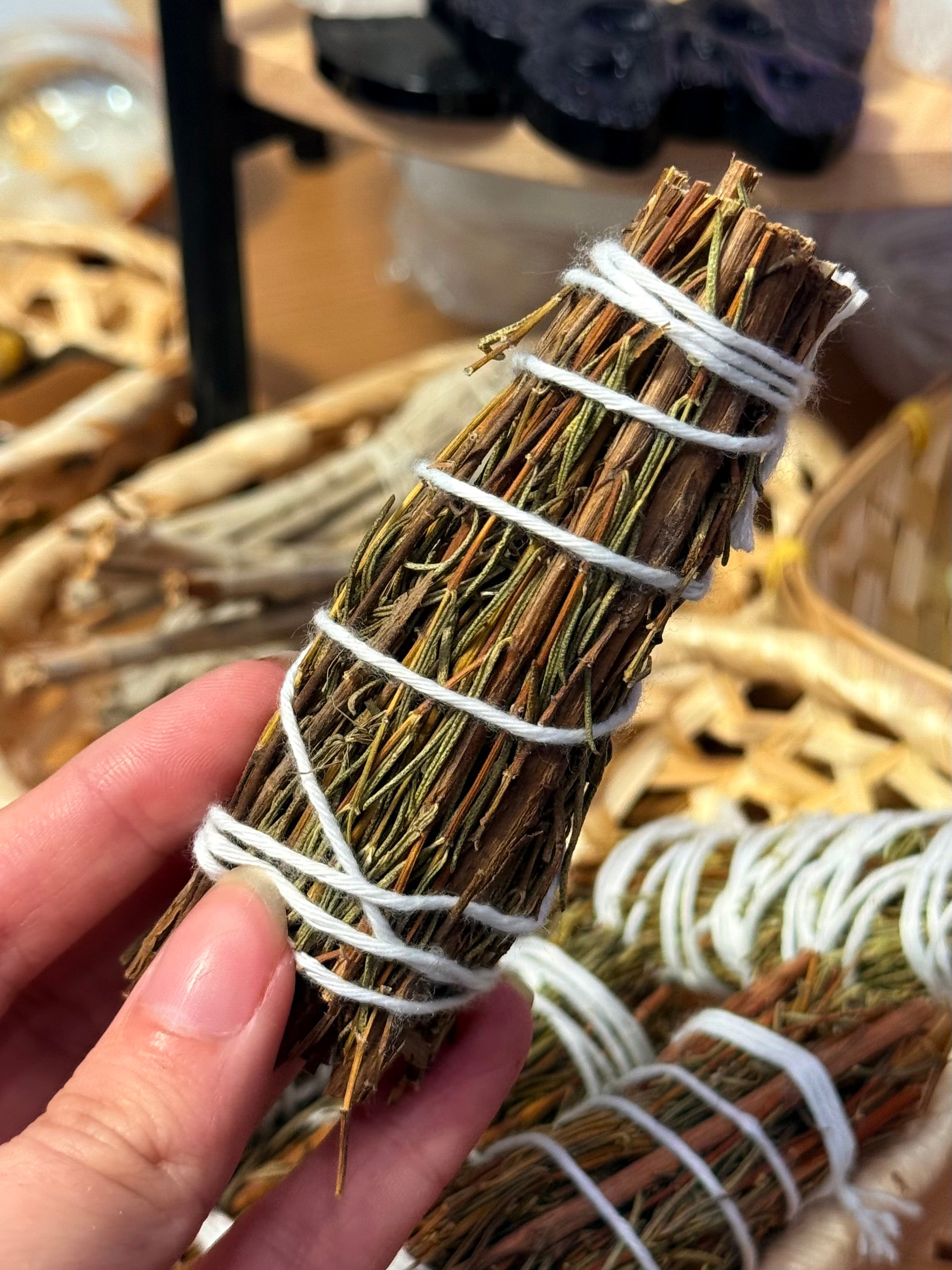 Atado de Romero Mini | Purificación, protección y claridad