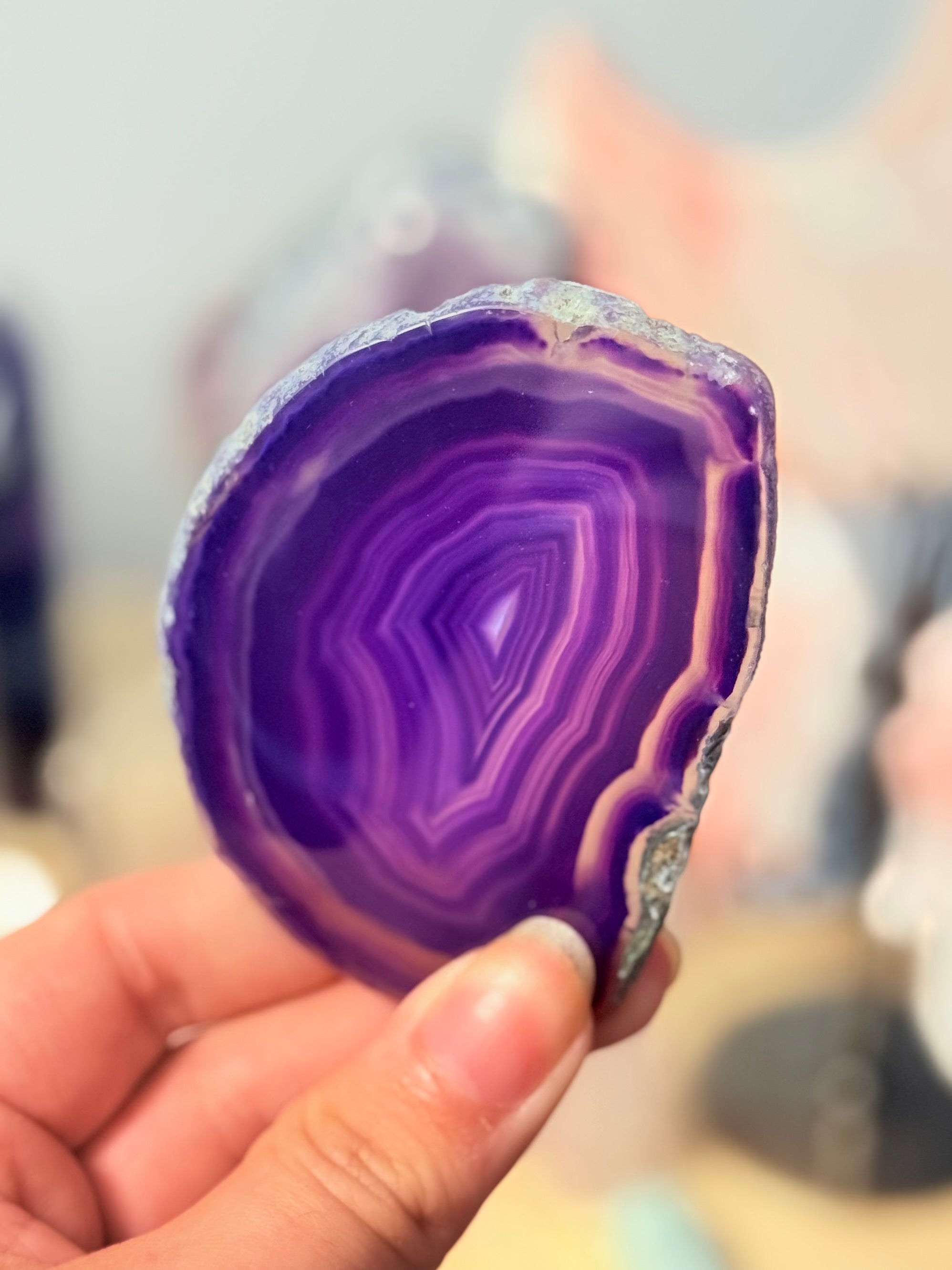 Rodaja de Ágata Lila teñida | Paz interior y Conexión espiritual | PIEZA ÚNICA