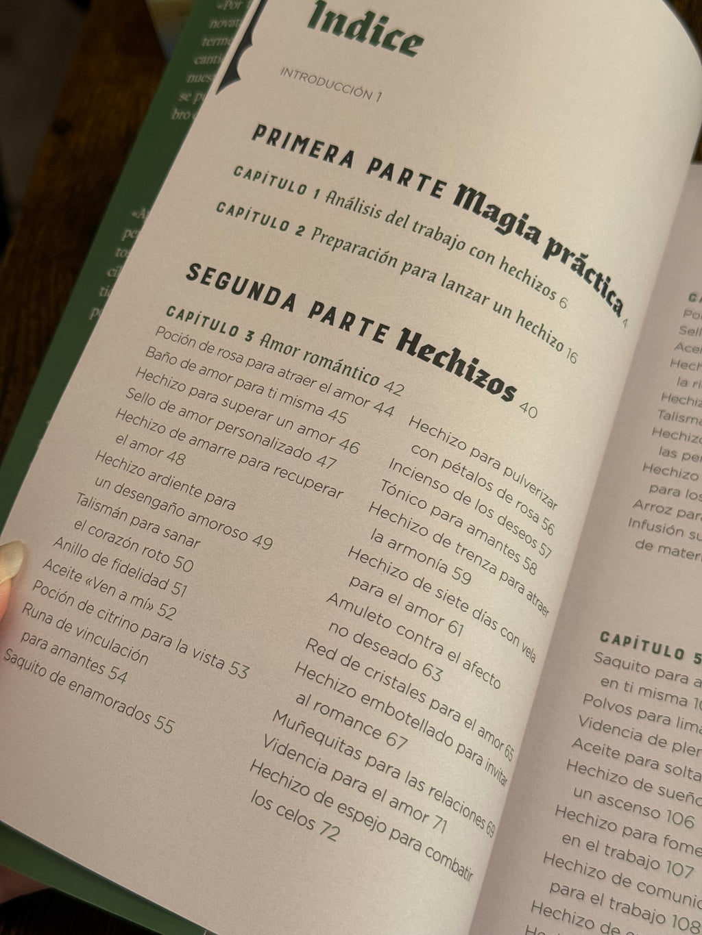 Libro de Hechizos para Aprendices de Brujas | Encantamientos Esenciales que te Cambiarán la Vida