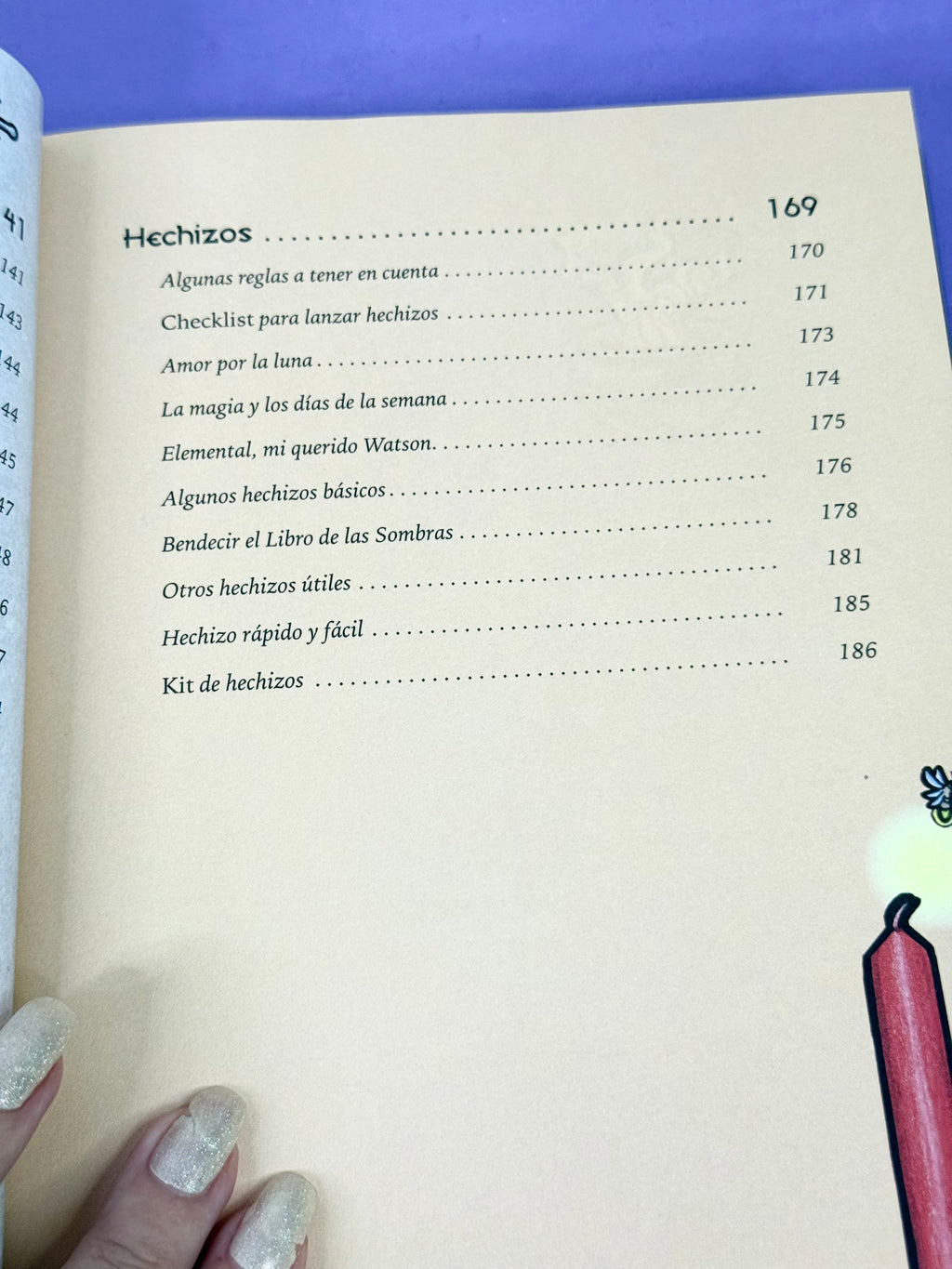 El Libro de las Sombras de la Bruja Ecléctica | Un Manual Mágico para la Práctica Diaria