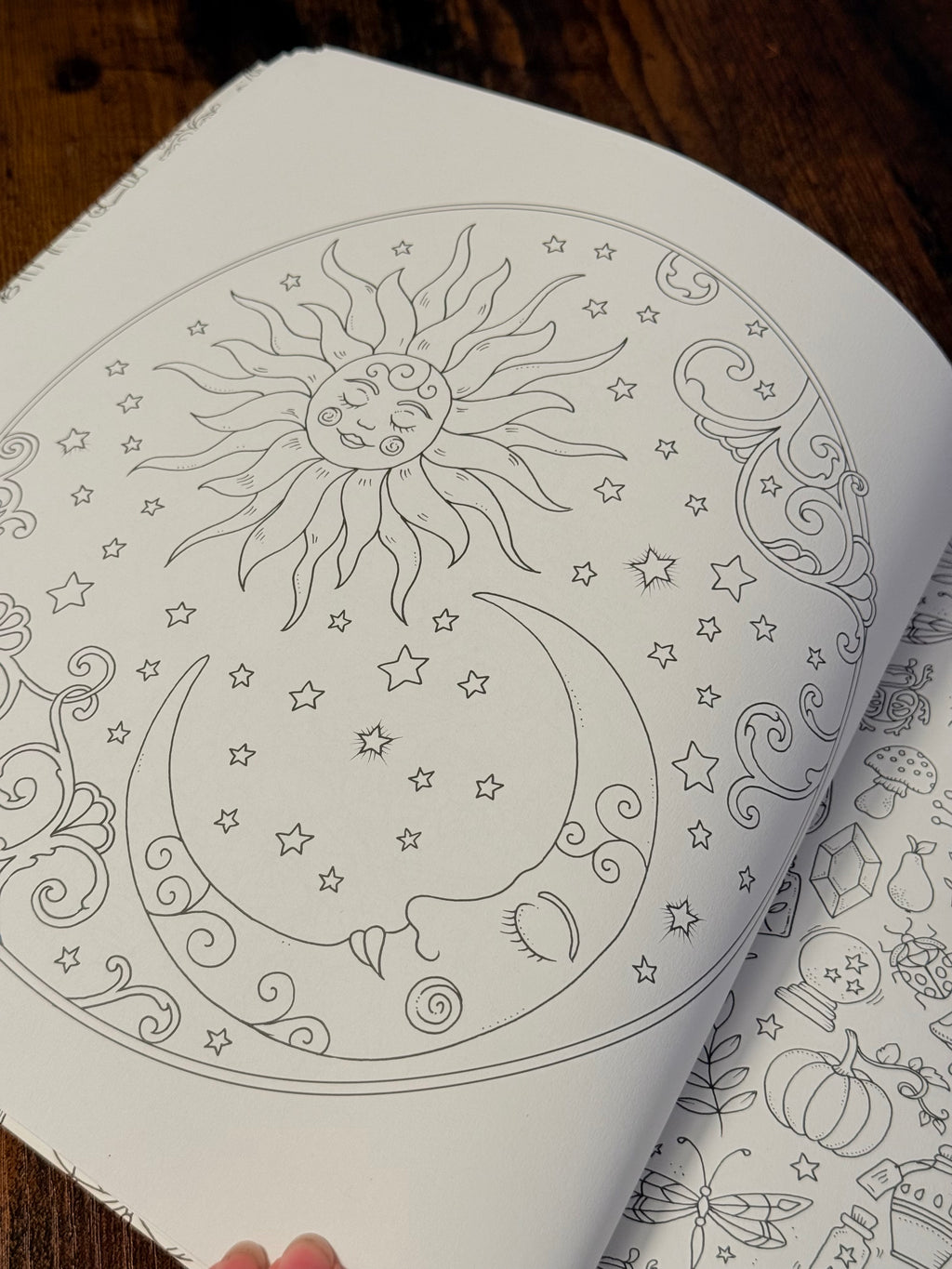 Mundos Mágicos: Una fantástica Aventura para colorear | Libro para adultos