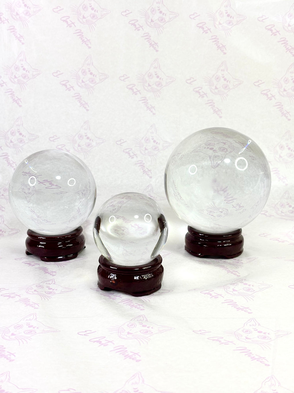 Bola de cristal con peana