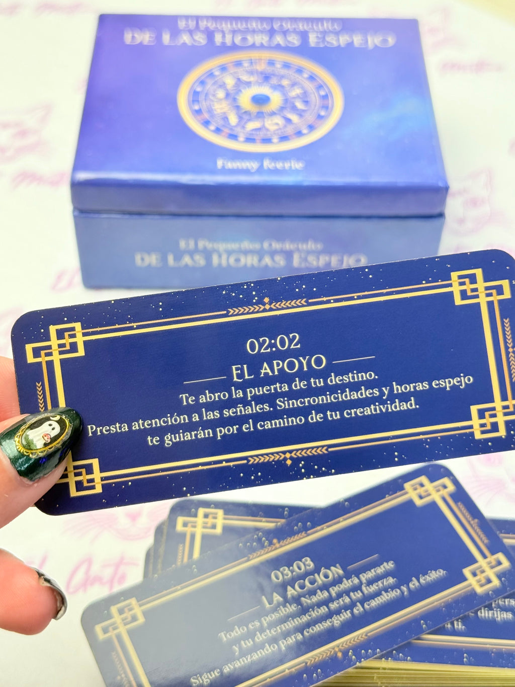 El pequeño Oráculo de las Horas Espejo