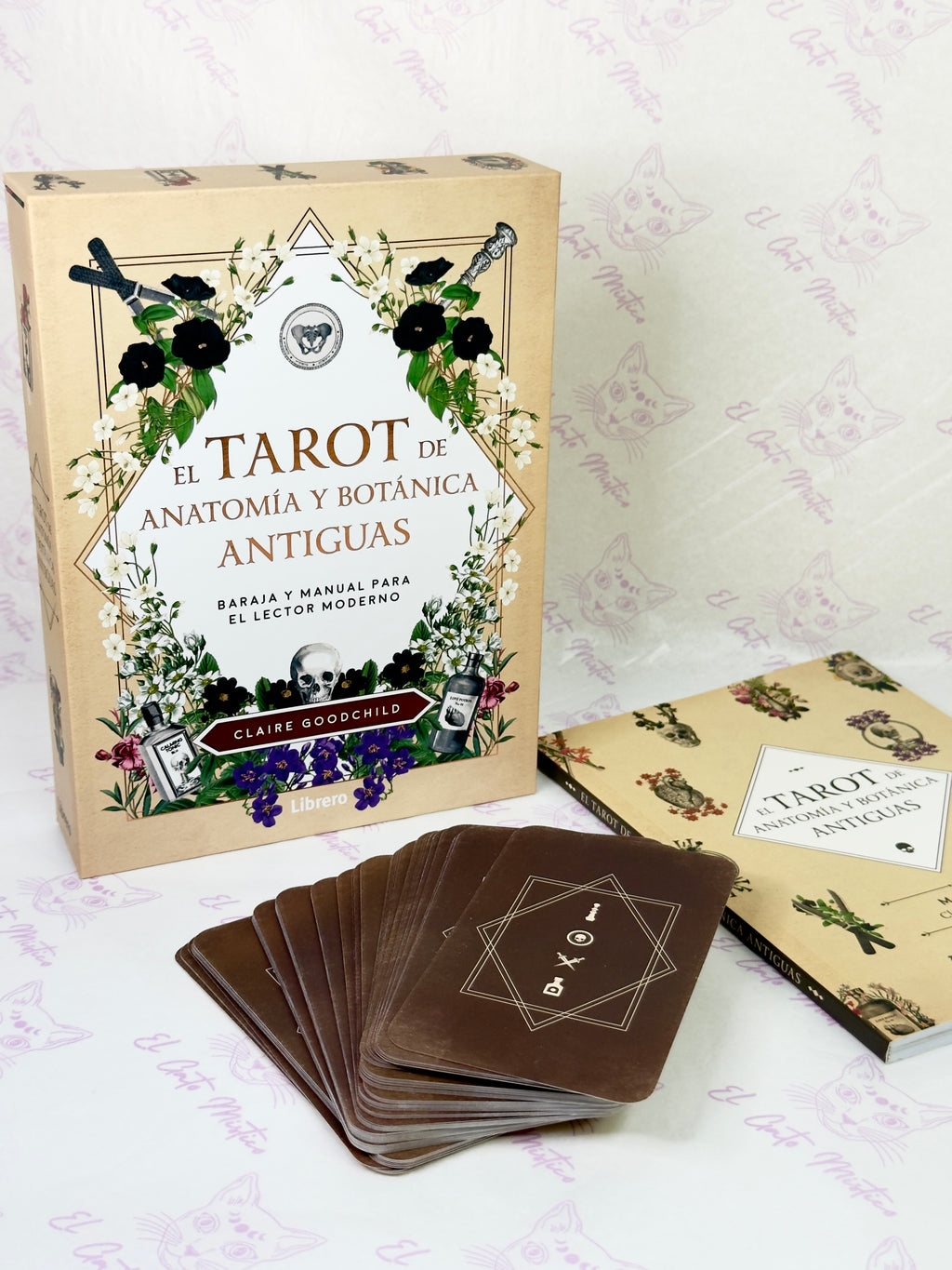 El Tarot de Anatomía y Botánica Antiguas | Baraja y Manual para el Lector Moderno