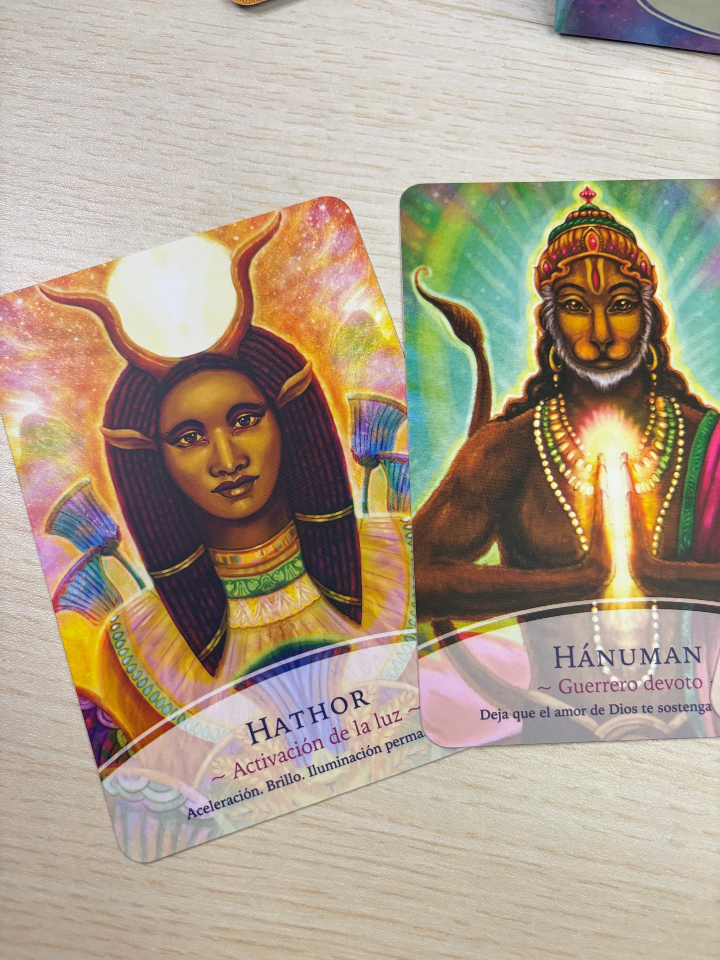 Oráculo Maestros divinos - Cartas + guía