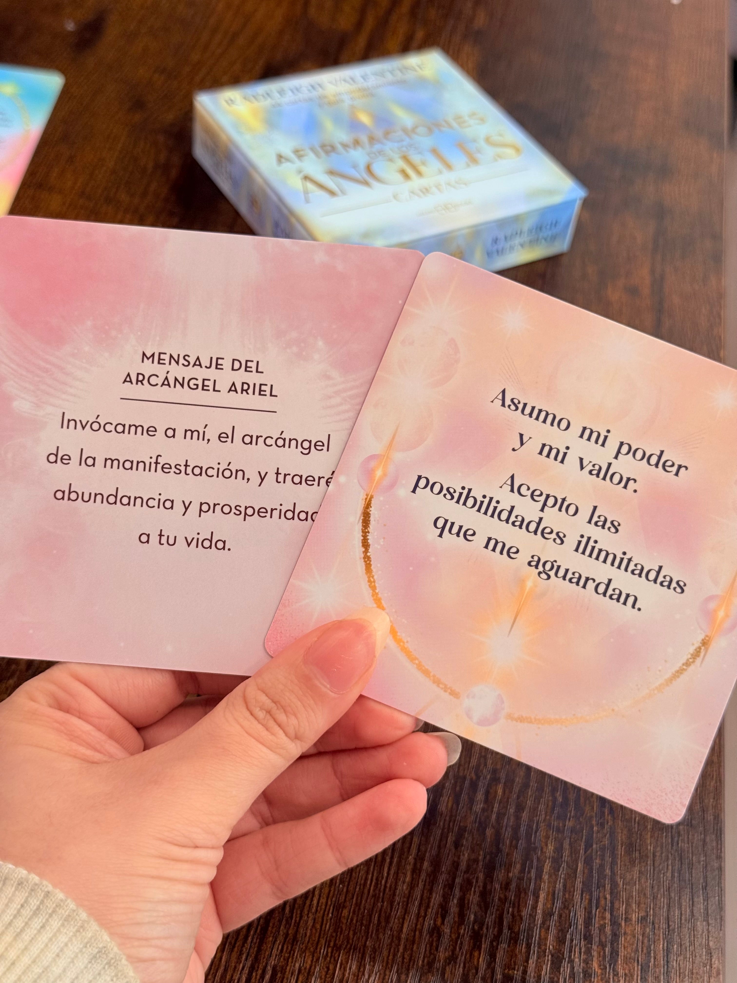 Afirmaciones de Los Ángeles | 44 cartas de empoderamiento y guía divina