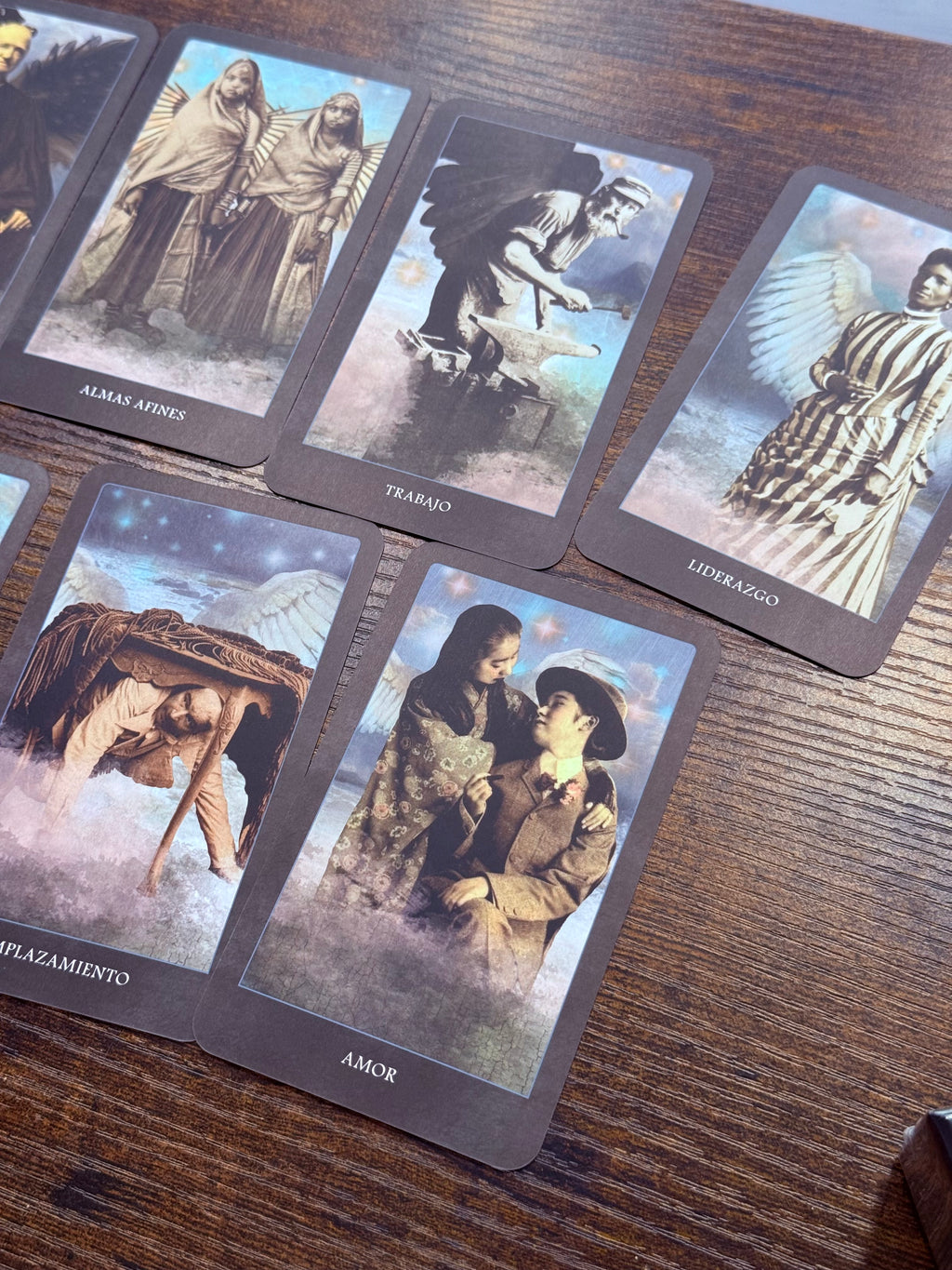 Oráculo Amados Muertos | Manual y oráculo para adivinar la sabiduría ancestral
