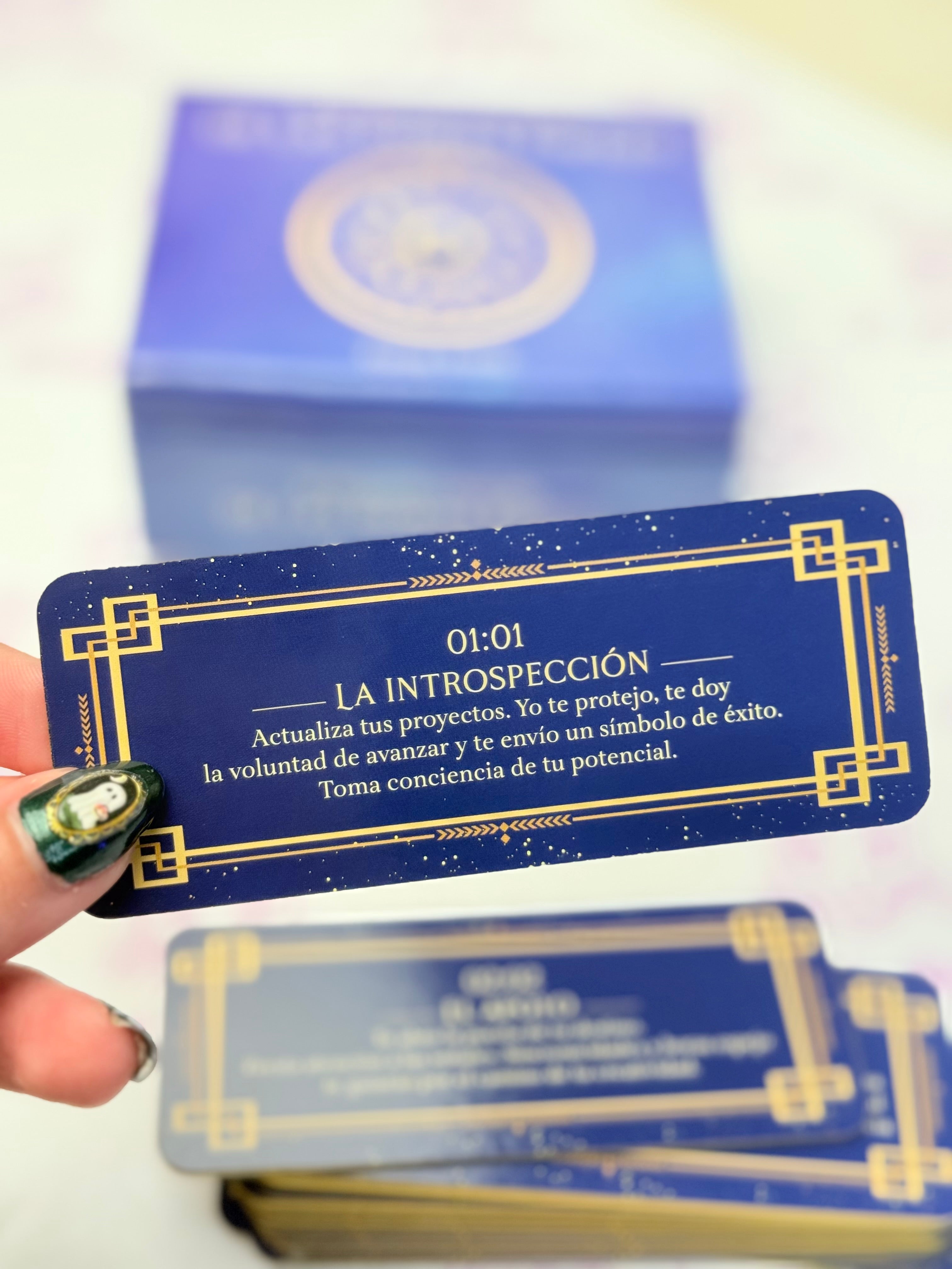 El pequeño Oráculo de las Horas Espejo