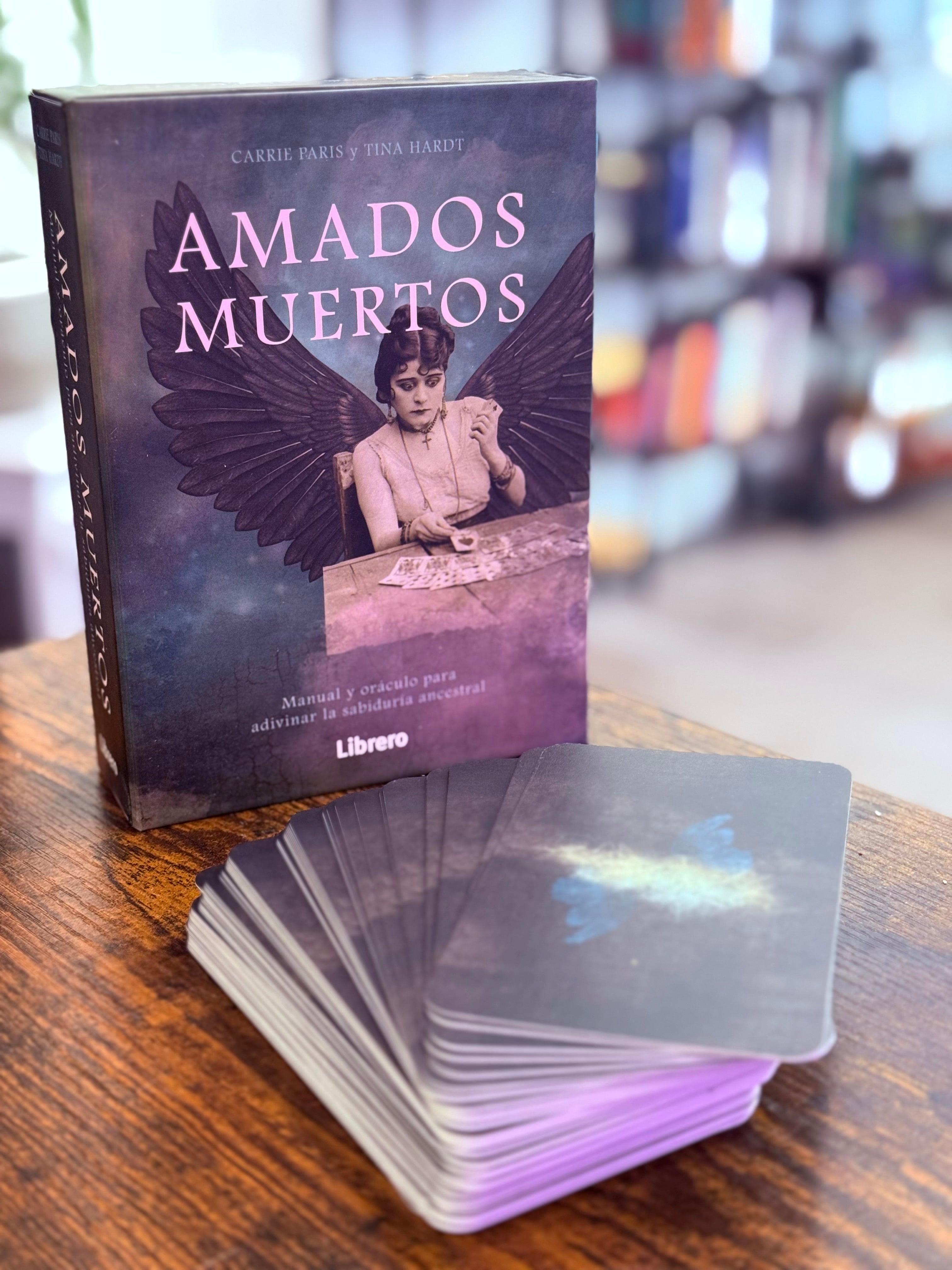 Oráculo Amados Muertos | Manual y oráculo para adivinar la sabiduría ancestral