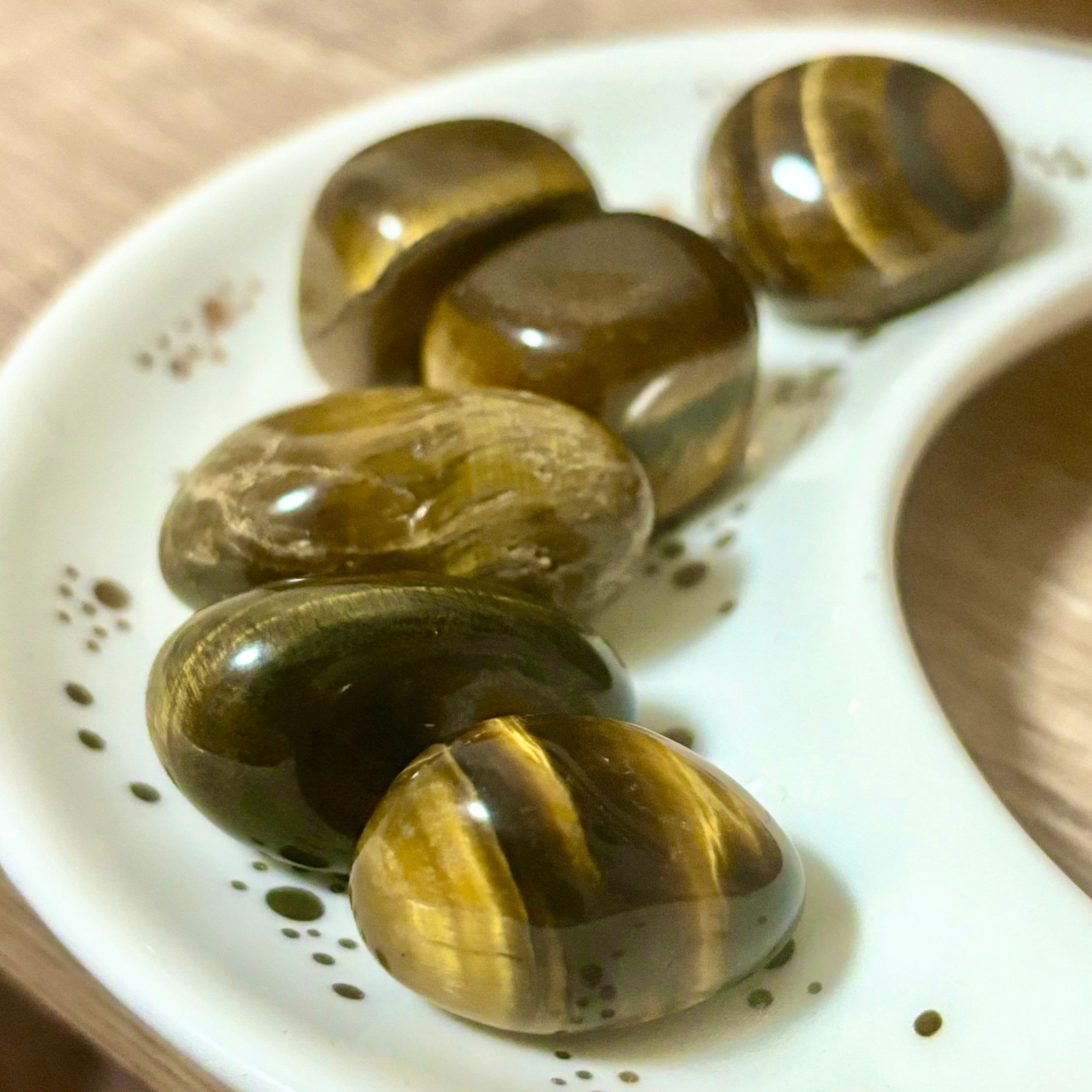 Tiger's Eye: Protection, abundance and empowerment