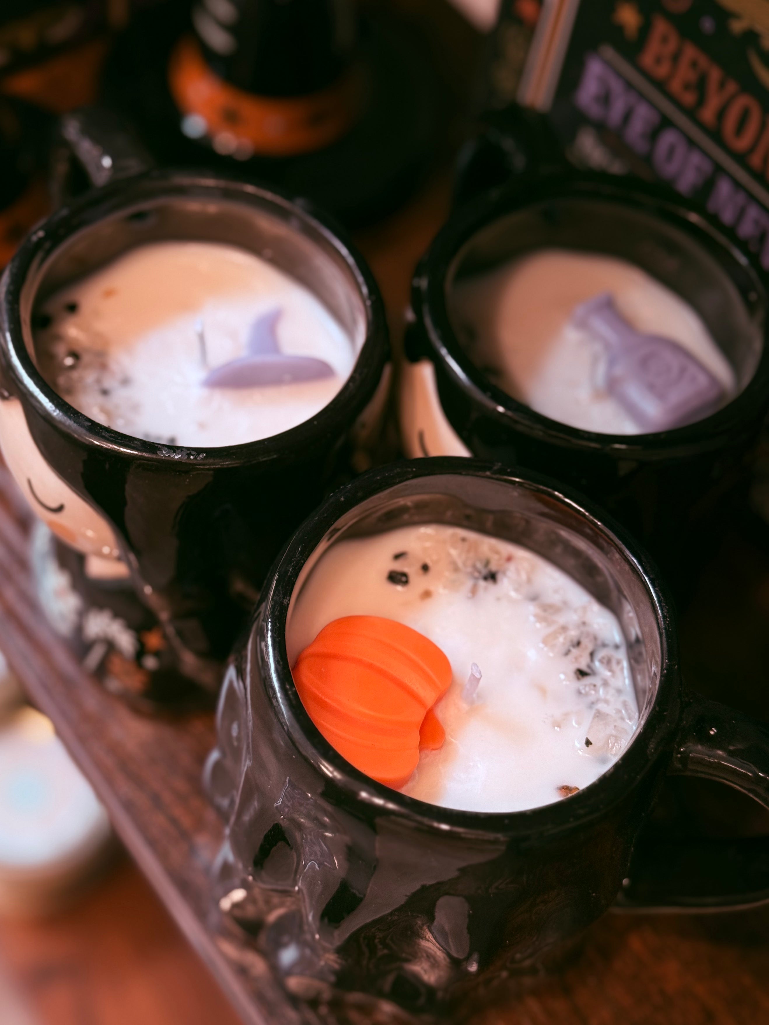 Vela Bruja Folk en taza| Pumpkin spice · Edición limitadan