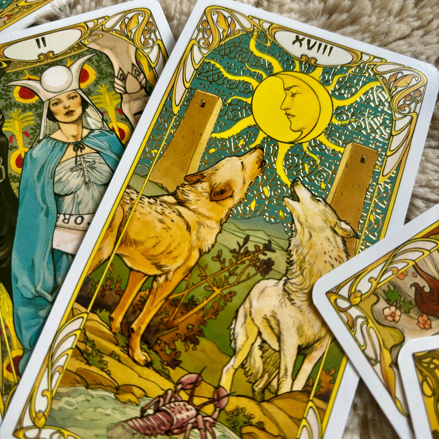 Golden Art Nouveau Tarot