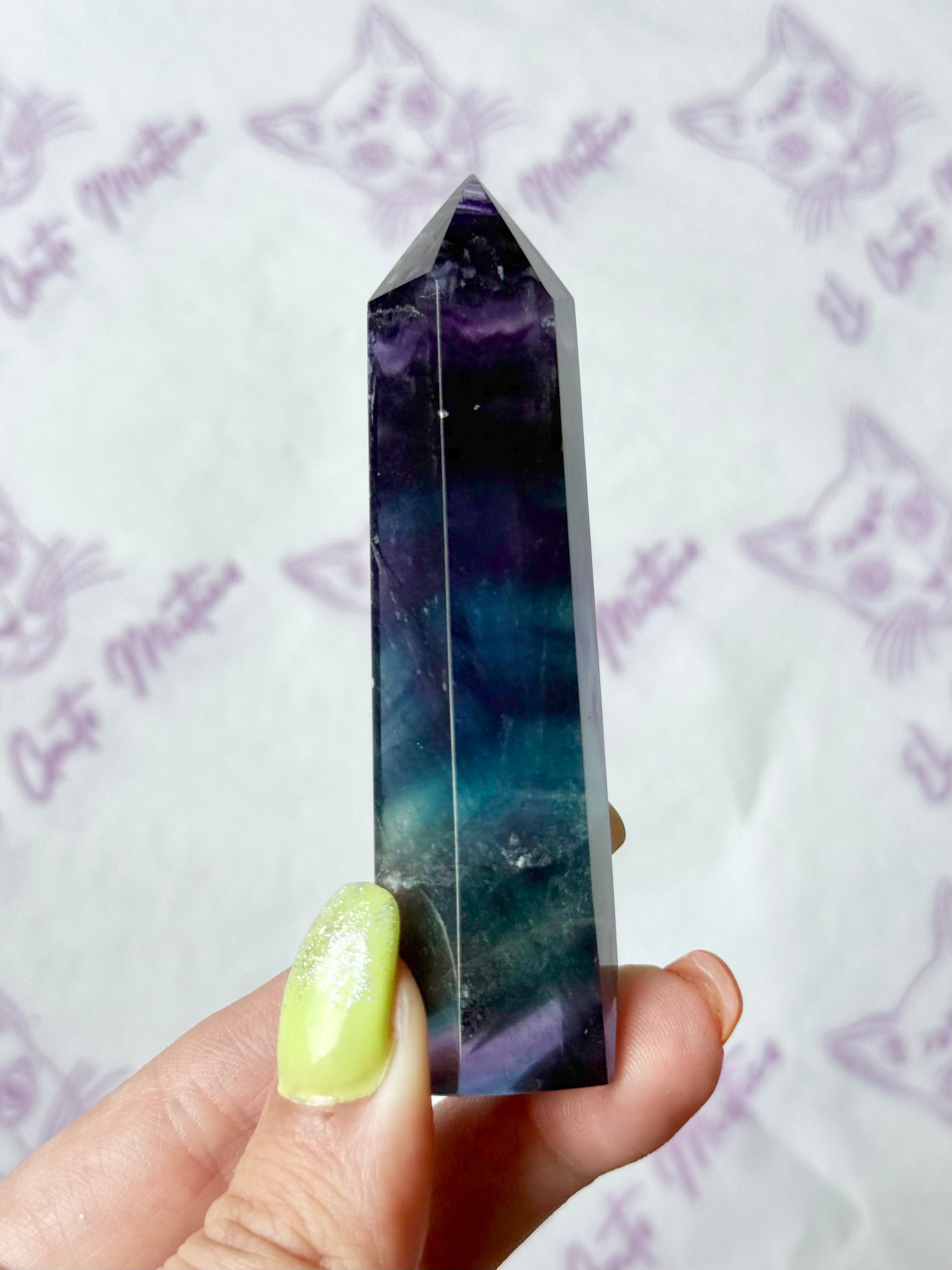 Puntas Pulidas de Fluorita Arco Iris | Protección, Claridad y Equilibrio