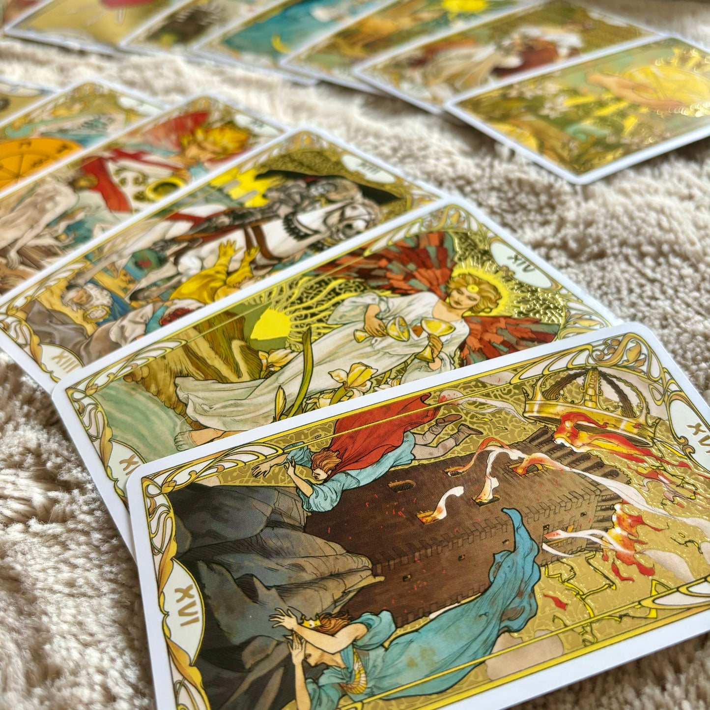 Golden Art Nouveau Tarot