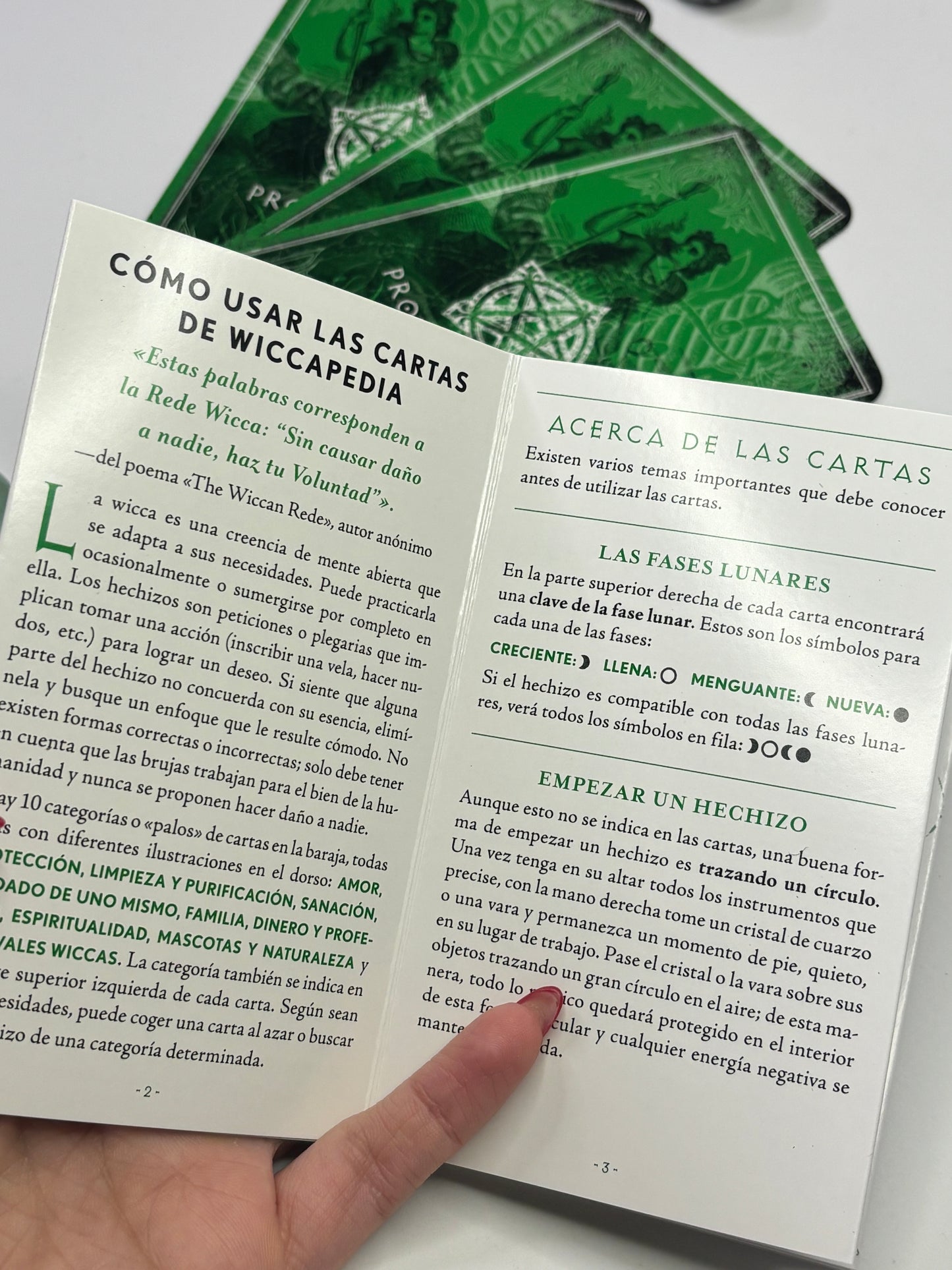 Wiccapedia Cartas - 100 hechizos y rituales para la bruja moderna