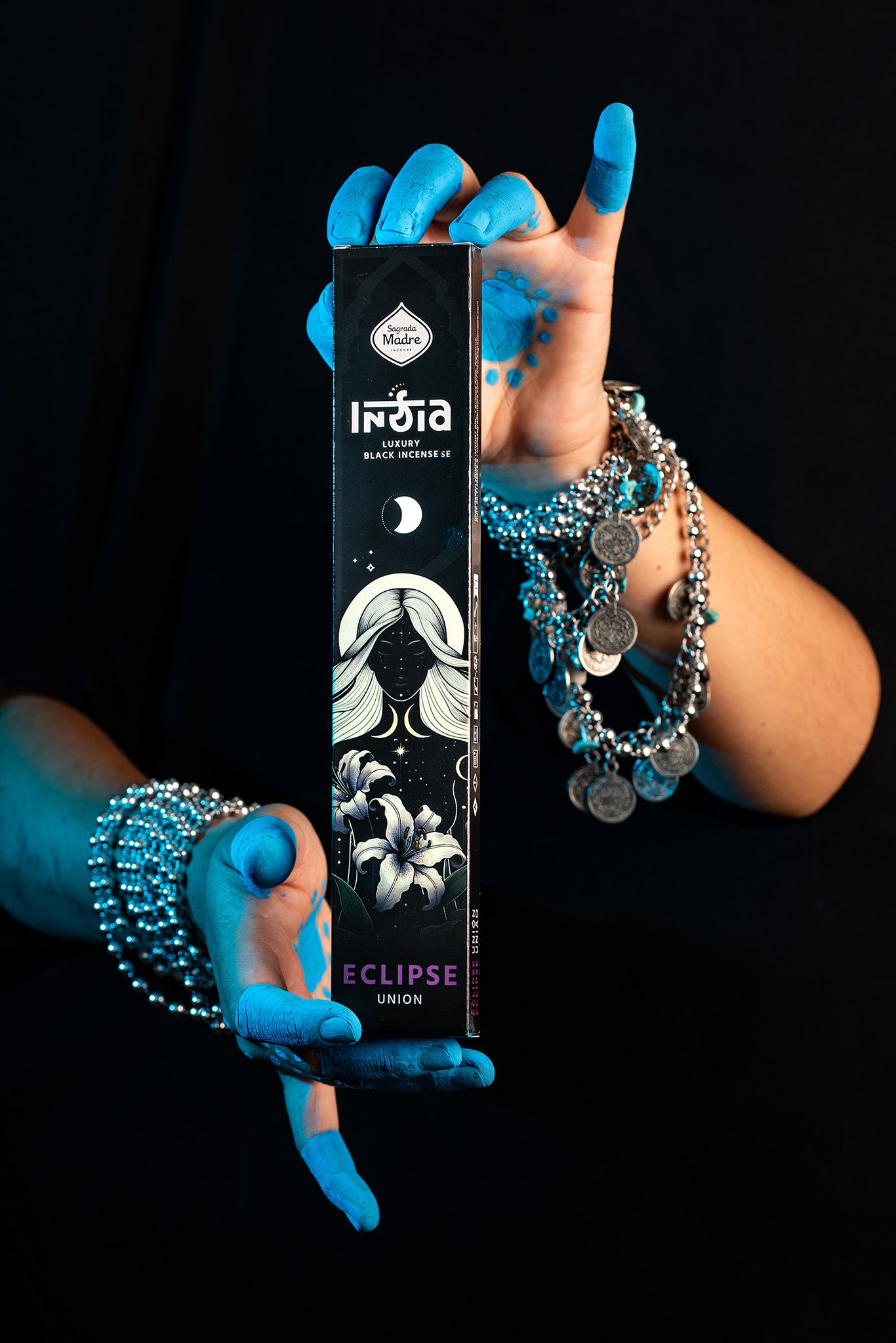 Eclipse: Unión - Sagrada Madre - Línea India Black